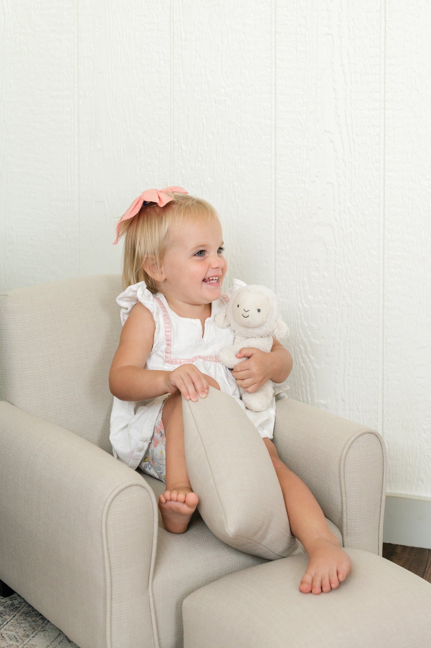 Silla para niños, mecedora para niños pequeños, sillón tapizado para niños - Gamuza ruborizada